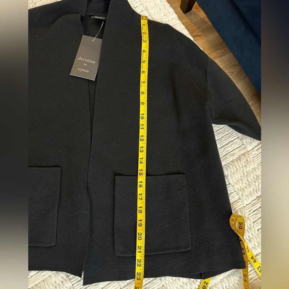 New with tags Cyrus black super soft cardigan dinner jacket sweater oversized - Picture 7 of 8